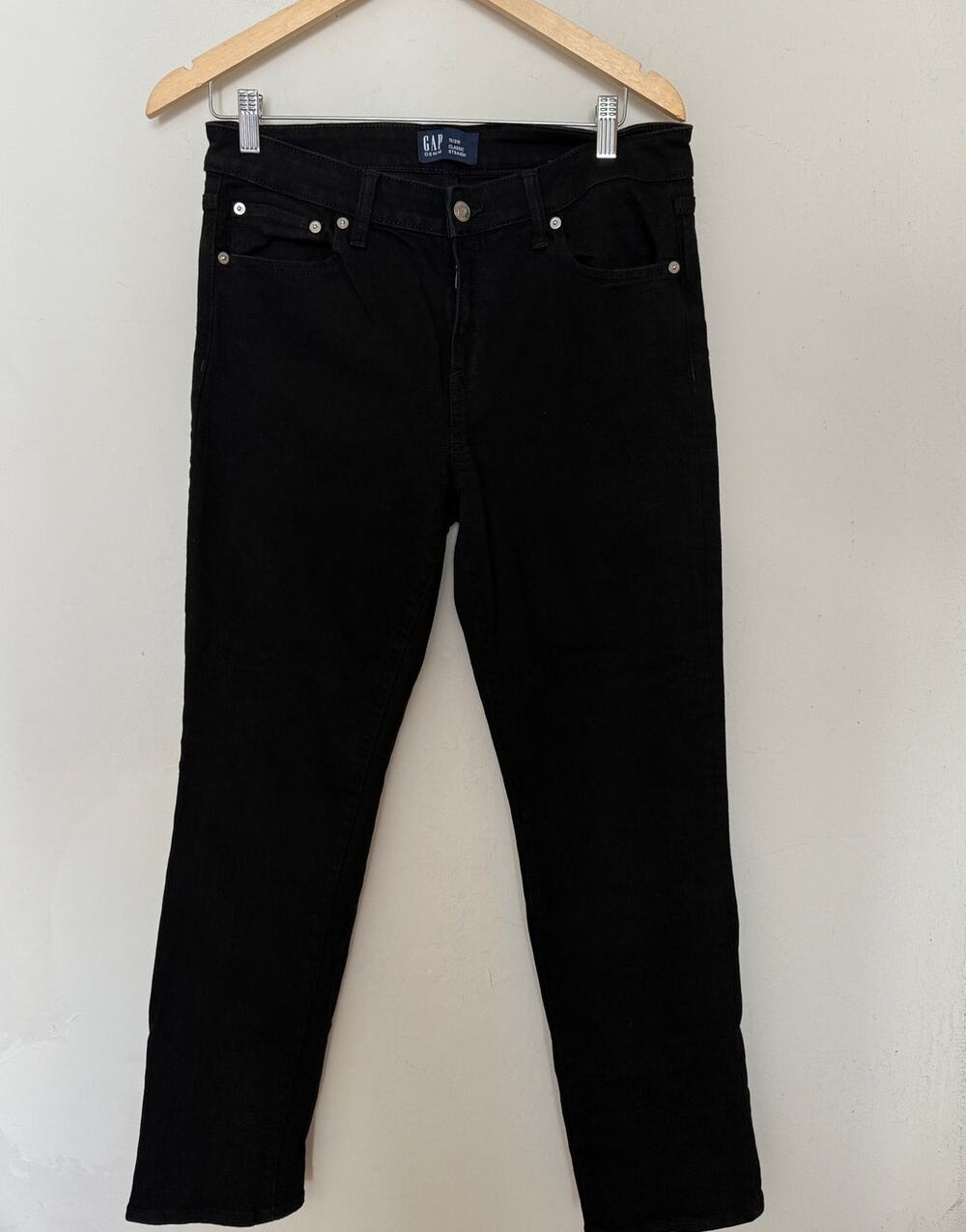 GAP Classic Straight Jeans Size 12 Black Mid Rise‎ Stretch Denim Everyday